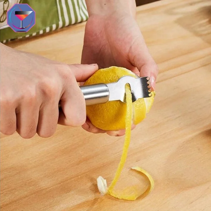 Zester-avec-couteau.jpg